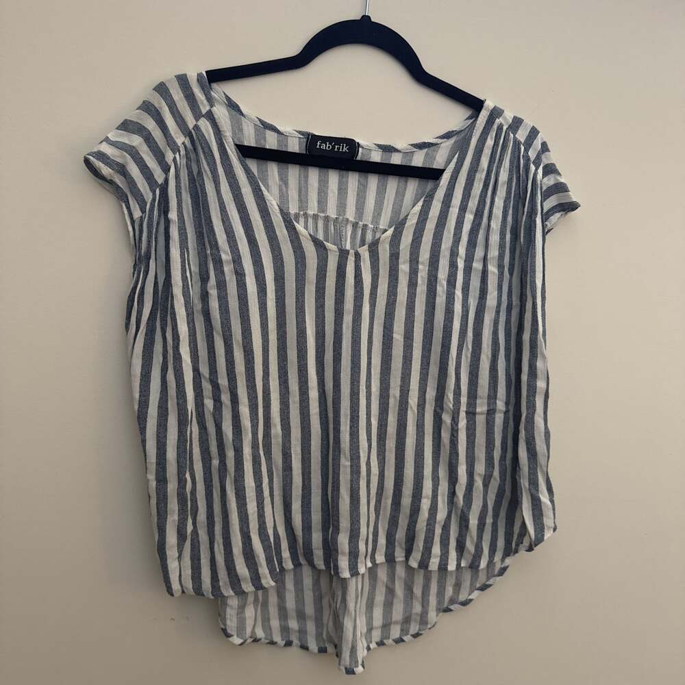 Fab'rik White Gray and White Striped Sleeveless Top